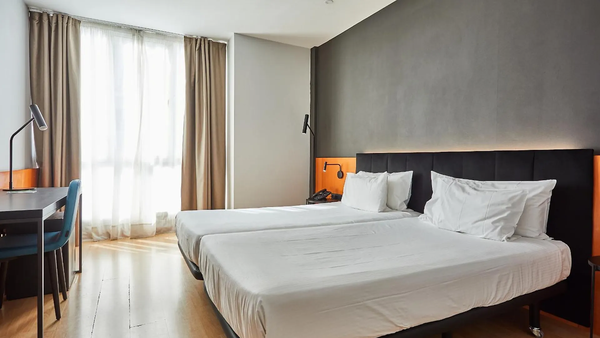 Silken Sant Gervasi Hotel Barcelona 3*,